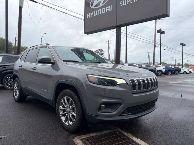 2020 Jeep Cherokee Latitude Plus 4WD photo