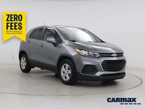 2020 Chevrolet Trax LS FWD photo