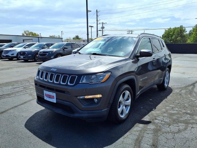 2020 Jeep Compass Latitude FWD photo