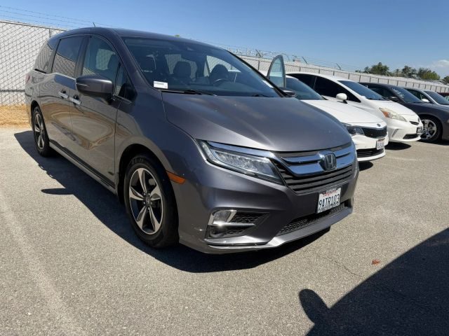 2020 Honda Odyssey Touring FWD photo