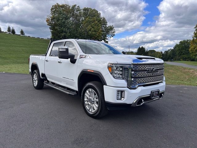 2020 GMC Sierra 2500HD Denali 4WD photo