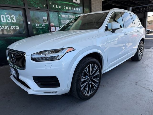 2020 Volvo XC90 Momentum AWD photo