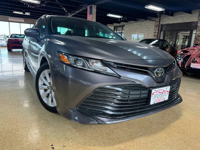 2020 Toyota Camry LE FWD photo
