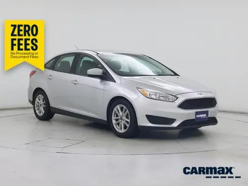2018 Ford Focus SE FWD photo