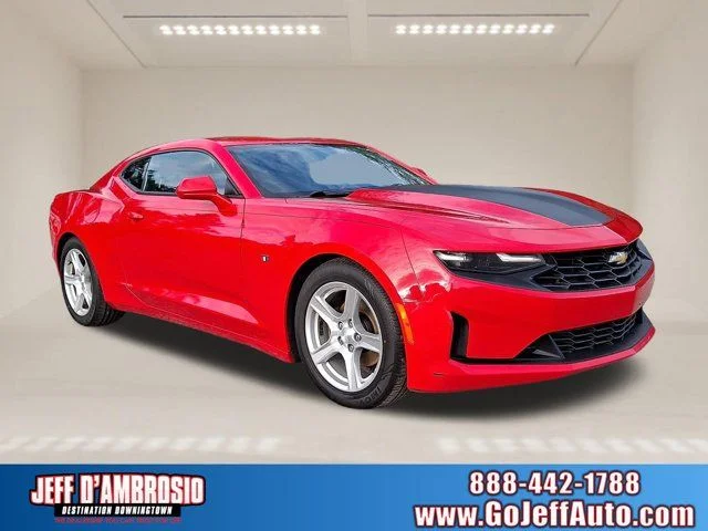 2019 Chevrolet Camaro 1LT RWD photo