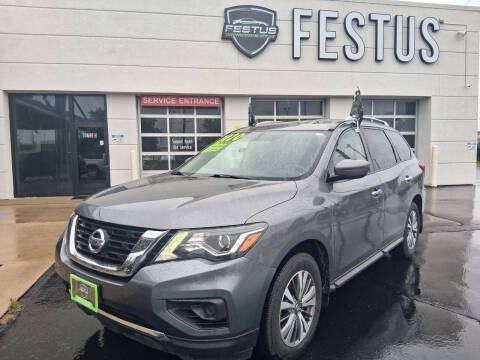 2020 Nissan Pathfinder S 4WD photo