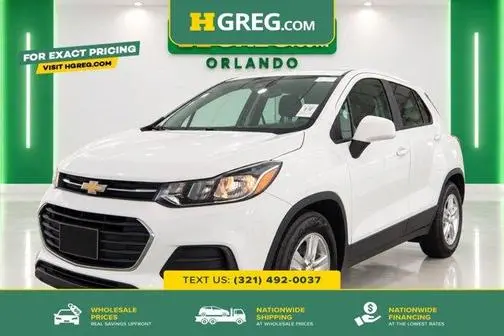 2020 Chevrolet Trax LS FWD photo