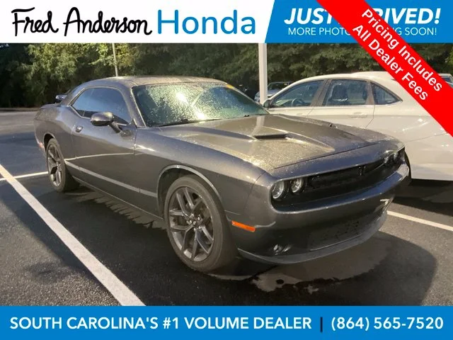 2019 Dodge Challenger SXT RWD photo