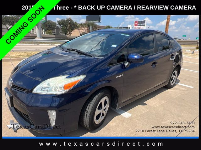 2015 Toyota Prius Three FWD photo