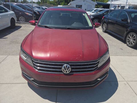 2019 Volkswagen Passat 2.0T Wolfsburg Edition FWD photo