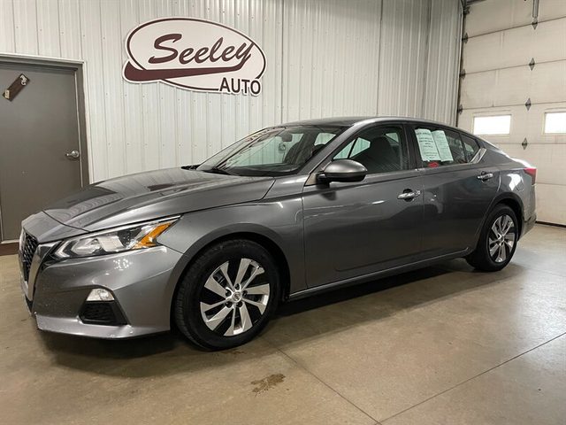 2019 Nissan Altima 2.5 S FWD photo