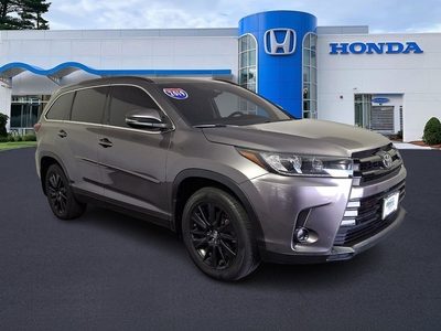2019 Toyota Highlander SE AWD photo