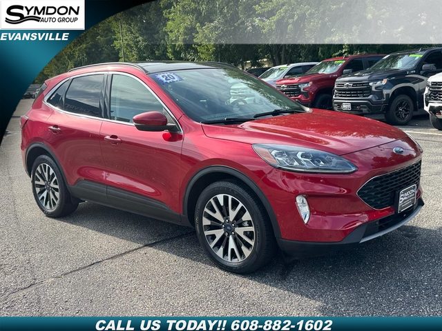 2020 Ford Escape Titanium AWD photo
