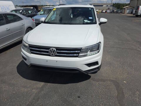 2019 Volkswagen Tiguan SE FWD photo