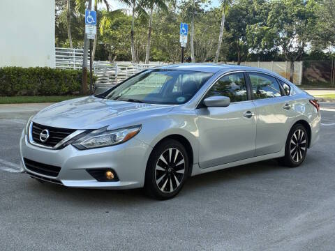 2018 Nissan Altima 2.5 SV FWD photo