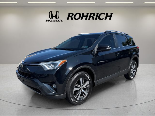 2018 Toyota RAV4 XLE AWD photo