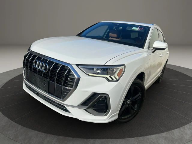 2020 Audi Q3 S line Premium Plus AWD photo