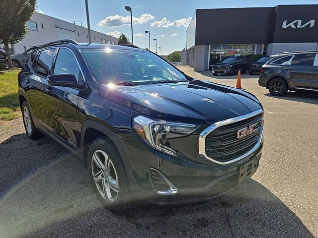 2020 GMC Terrain SLE AWD photo