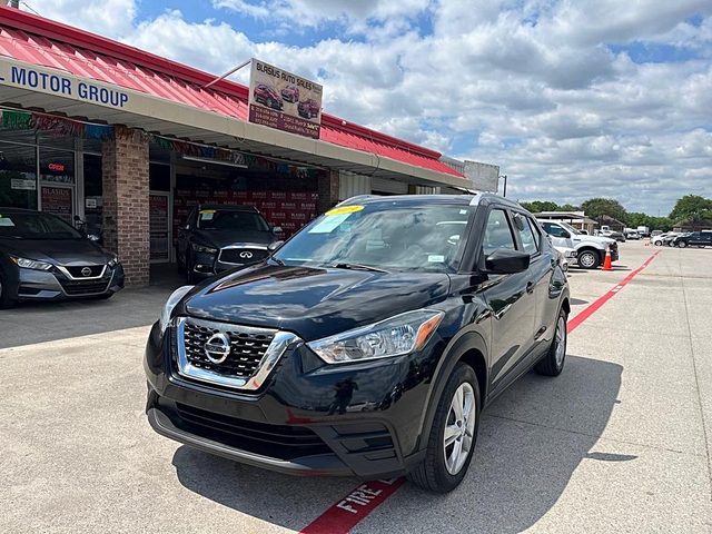 2019 Nissan Kicks S FWD photo