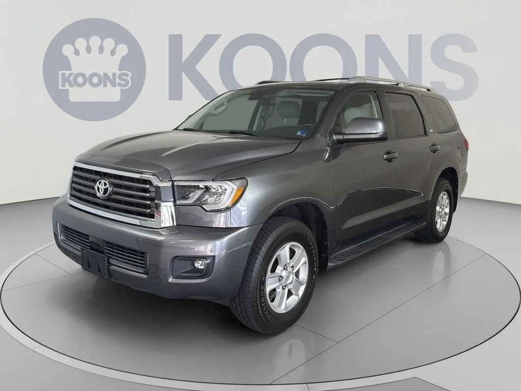 2019 Toyota Sequoia SR5 4WD photo