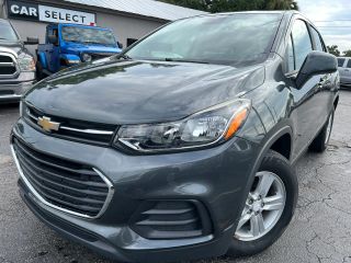 2020 Chevrolet Trax LS AWD photo