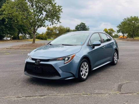 2020 Toyota Corolla LE FWD photo