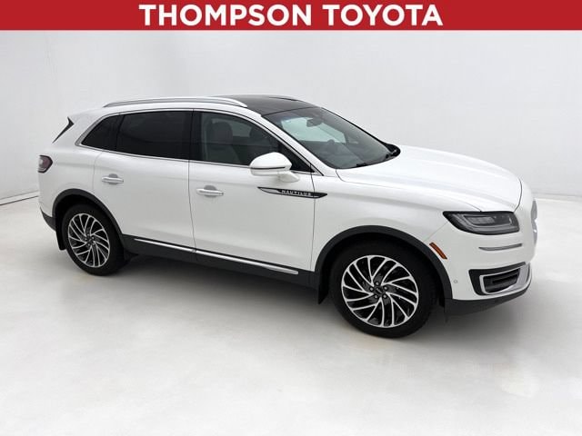 2020 Lincoln Nautilus Reserve AWD photo
