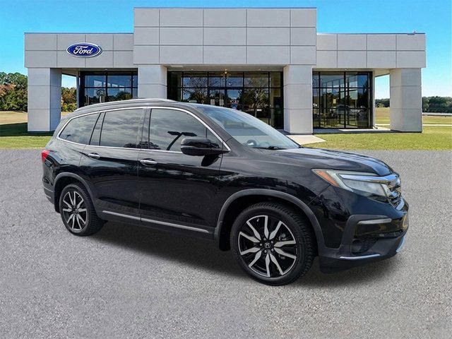 2020 Honda Pilot Touring 7-Passenger AWD photo