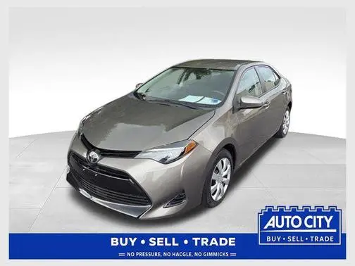 2017 Toyota Corolla LE FWD photo