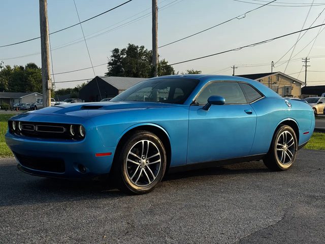 2019 Dodge Challenger SXT AWD photo