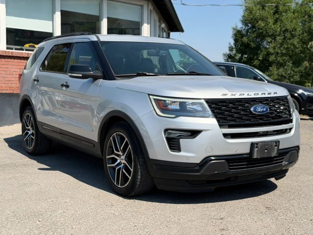 2019 Ford Explorer Sport 4WD photo