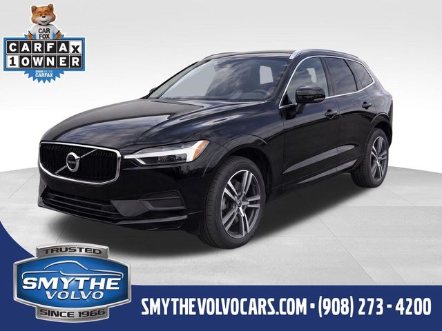 2020 Volvo XC60 Momentum AWD photo