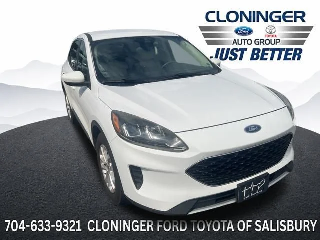 2020 Ford Escape SE FWD photo