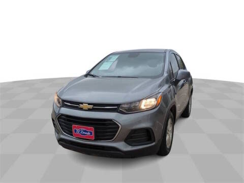 2020 Chevrolet Trax LS FWD photo