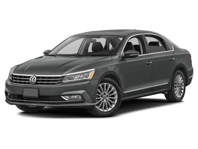 2018 Volkswagen Passat R-Line FWD photo