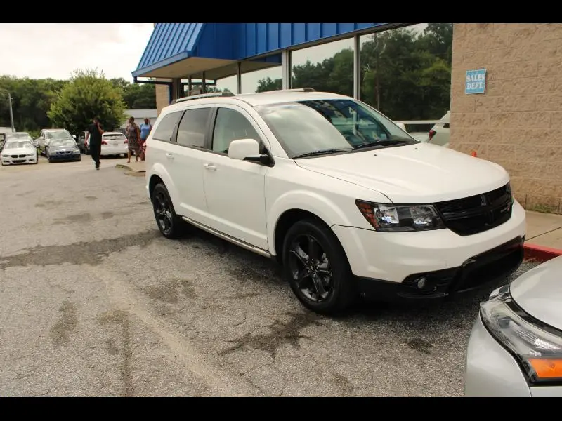 2019 Dodge Journey Crossroad FWD photo