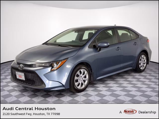 2020 Toyota Corolla LE FWD photo