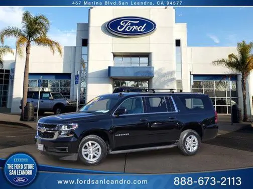 2018 Chevrolet Suburban LT 4WD photo