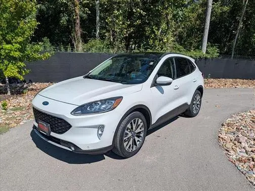 2020 Ford Escape Titanium AWD photo