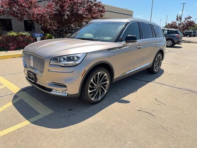 2020 Lincoln Aviator Reserve AWD photo