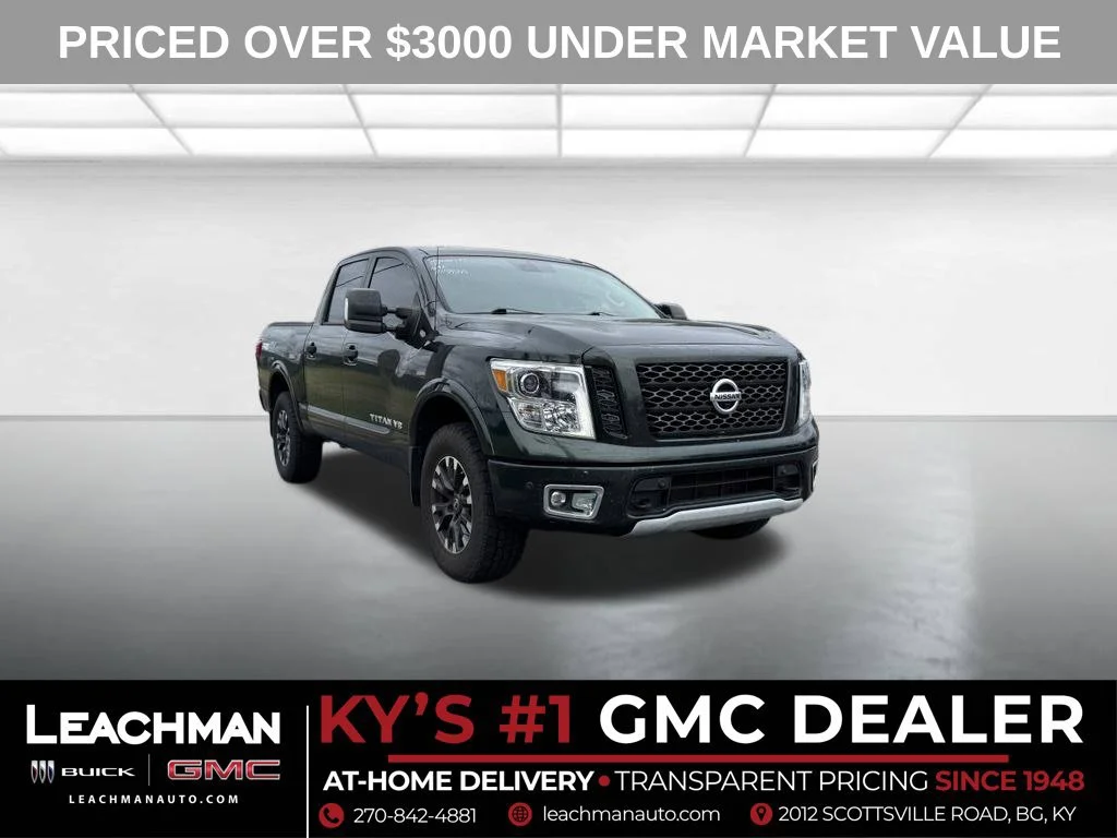 2019 Nissan Titan PRO-4X 4WD photo