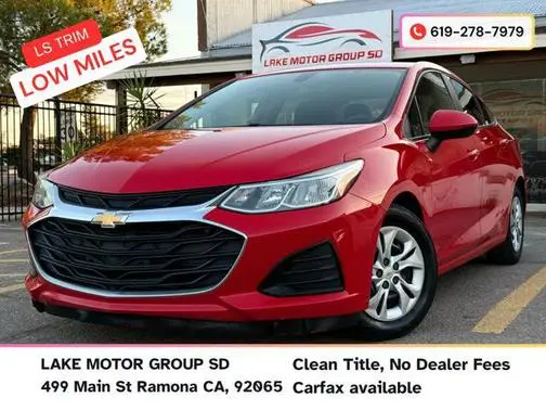 2019 Chevrolet Cruze FWD photo