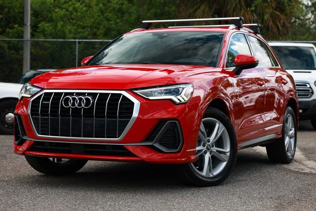 2020 Audi Q3 S line Premium Plus AWD photo