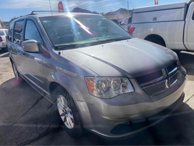 2016 Dodge Grand Caravan SXT FWD photo