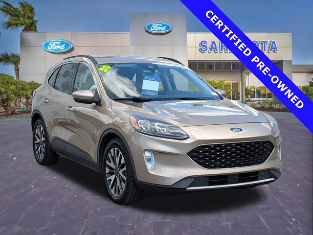 2020 Ford Escape Titanium Hybrid FWD photo