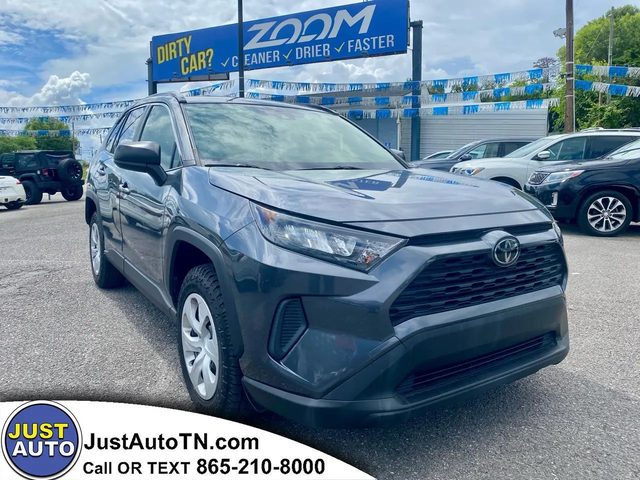2019 Toyota RAV4 LE AWD photo