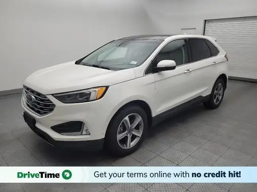 2020 Ford Edge Titanium AWD photo
