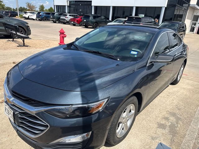 2020 Chevrolet Malibu LS FWD photo