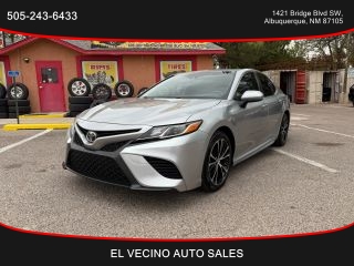 2018 Toyota Camry SE FWD photo