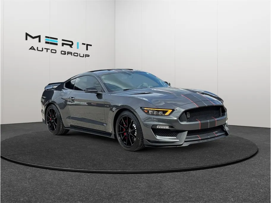2020 Ford Mustang Shelby GT350 RWD photo